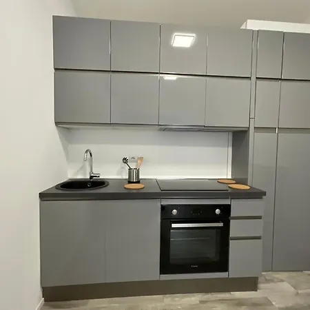 Center Flats דירה